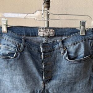 Free People Skinny Ankle Jeans Size 30